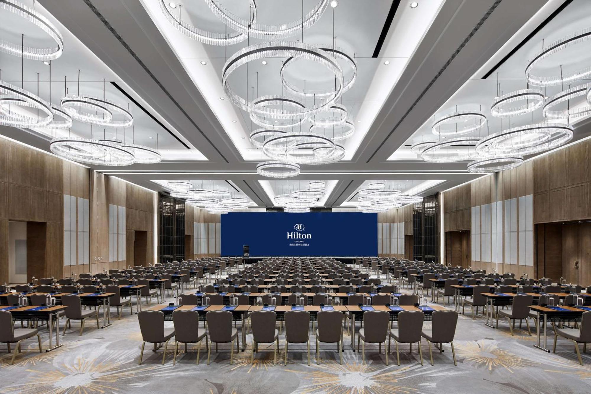Готель Hilton Guiyang Ґуйян Екстер'єр фото