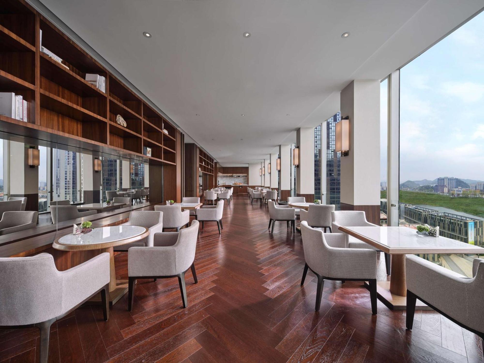 Готель Hilton Guiyang Ґуйян Екстер'єр фото